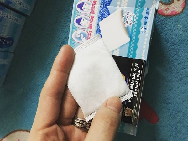Bông tẩy trang thấm toner khác gì bông tẩy trang thường 3