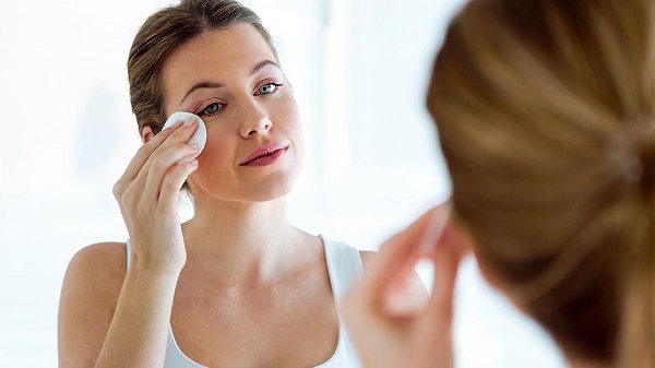 Những sai lầm cần tránh khi chọn mua và dùng bông tẩy trang