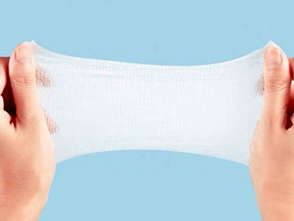 Tại sao tẩy trang kỹ nhưng vẫn bị mụn 2